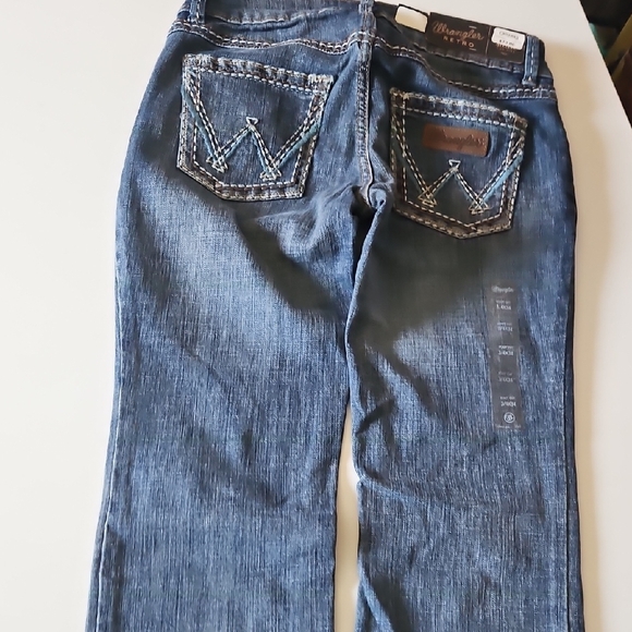 Wrangler Blue Boot Cut Jeans - Picture 3 of 12